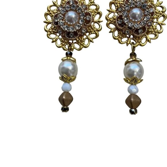 Fashion Earrings Goldtone Dangle Pierced Beaded Crystal - Picture 2 of 5